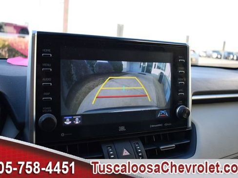 Used 2022 Toyota RAV4 XLE Premium image 37