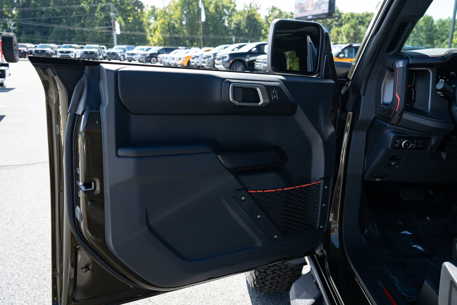 New 2026 Ford Bronco Raptor w/ Interior Carbon Fiber Pack AWD/4WD image 36