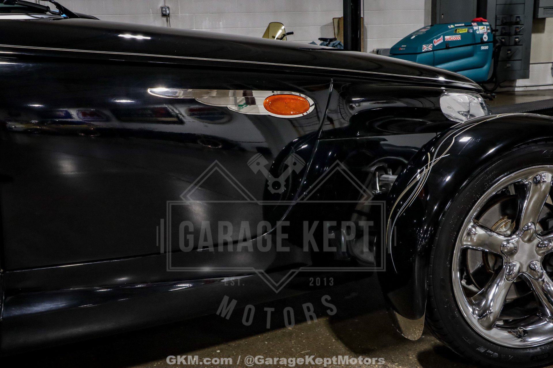 Used 1999 Plymouth Prowler RWD image 64