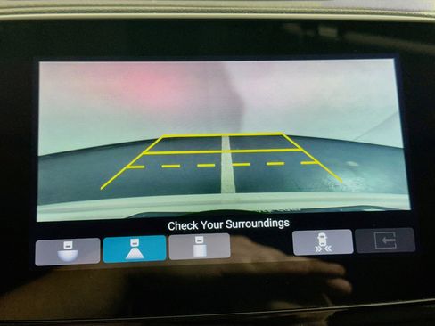 Used 2020 Honda Pilot Touring image 21