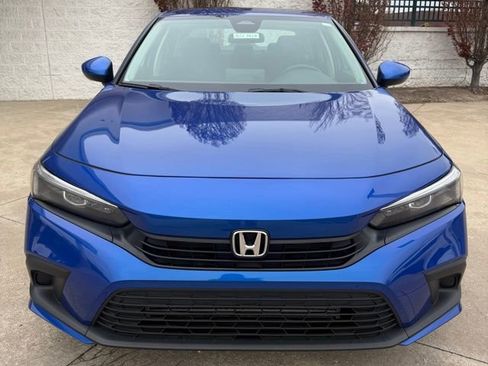 Certified 2024 Honda Civic EX image 8