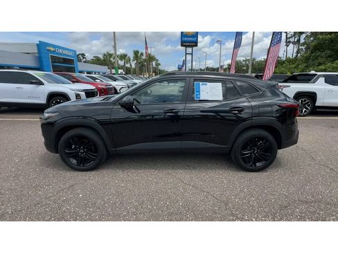 Used 2025 Chevrolet Trax ACTIV w/ Driver Confidence Package FWD image 5