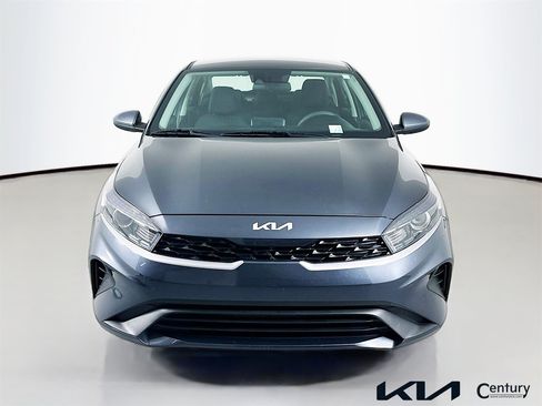 Used 2023 Kia Forte LXS FWD image 2
