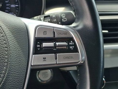Used 2021 Kia Telluride LX AWD/4WD image 8