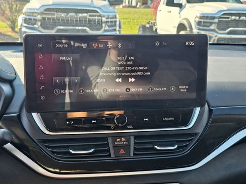 Used 2024 Nissan Altima 2.5 SR w/ SR Premium Package image 21