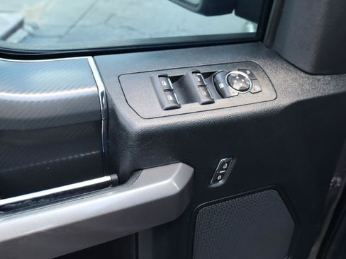 Used 2019 Ford F150 XLT w/ Equipment Group 302A Luxury RWD image 26