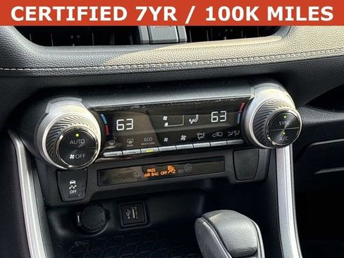 Used 2025 Toyota RAV4 XLE image 21