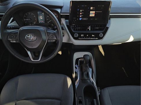 Used 2024 Toyota Corolla SE image 10