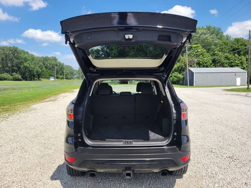 Used 2017 Ford Escape SE w/ Equipment Group 201A AWD/4WD image 25