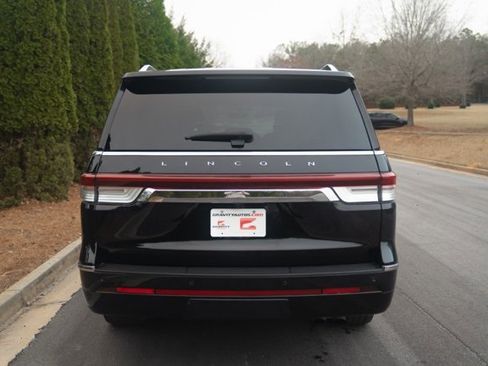 Used 2023 Lincoln Navigator Reserve w/ Equipment Group 201A image 14