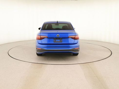 Used 2023 Volkswagen Jetta Sport FWD image 5
