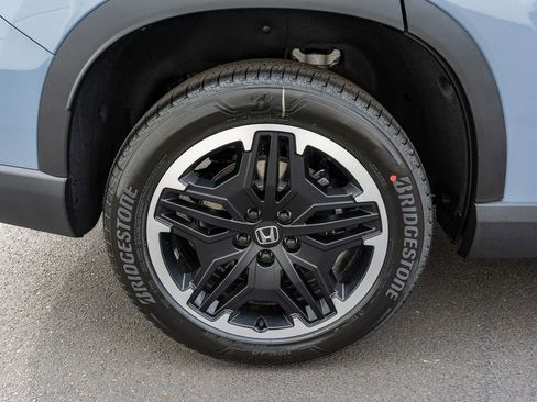 New 2026 Honda Pilot Touring image 10