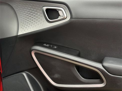 Used 2024 Kia Soul LX w/ Option Group 015 image 24