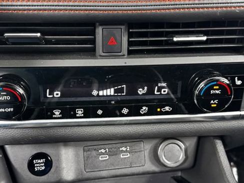 Certified 2026 Nissan Rogue SV AWD/4WD image 27