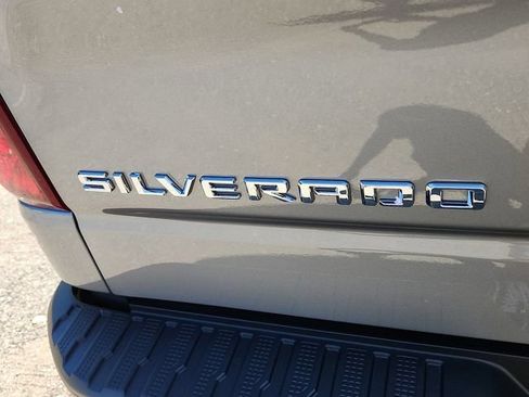 Used 2025 Chevrolet Silverado 1500 LT Trail Boss w/ Convenience Package II AWD/4WD image 30