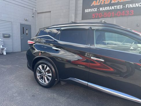 Used 2016 Nissan Murano SV w/ Premium Package AWD/4WD image 9