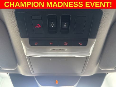 Used 2023 Nissan Pathfinder SL w/ SL Premium Package image 18