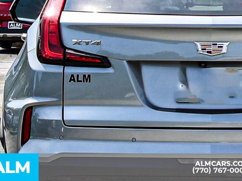 Used 2024 Cadillac XT4 Premium Luxury FWD image 12