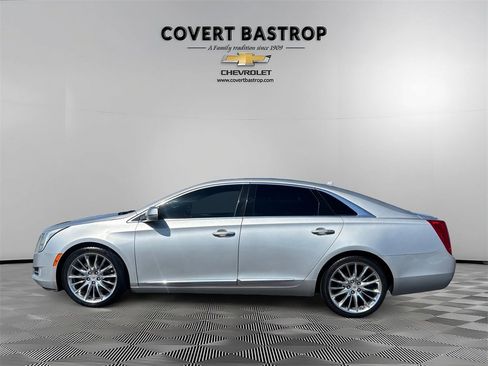 Used 2013 Cadillac XTS Platinum image 4