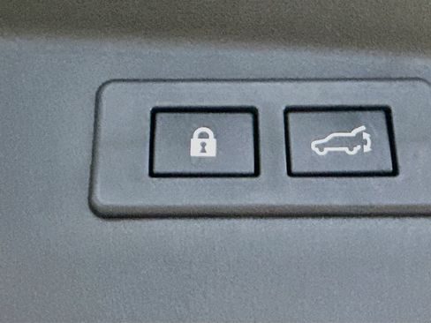 Used 2026 Subaru Outback Premium AWD/4WD image 33