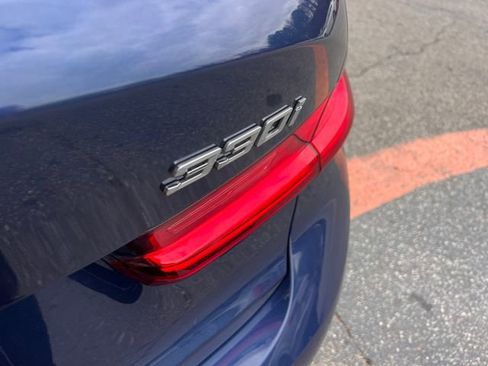 Used 2021 BMW 330i Sedan w/ Convenience Package image 35