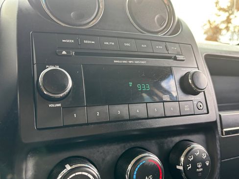 Used 2015 Jeep Patriot Sport w/ Power Value Group image 12