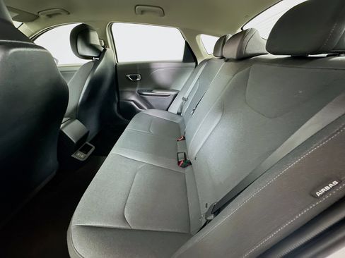Used 2025 Kia K4 FWD image 26