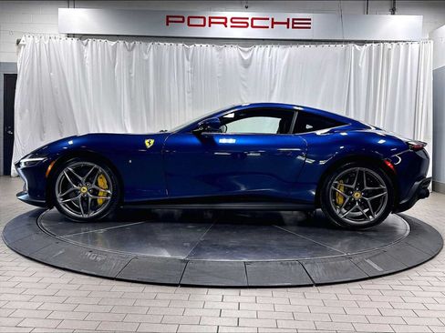 Used 2022 Ferrari Roma RWD image 2
