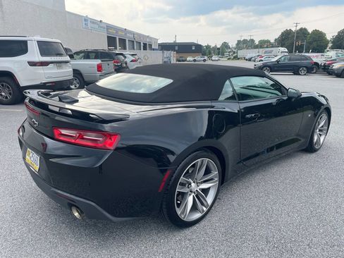 Used 2017 Chevrolet Camaro LT RWD image 11