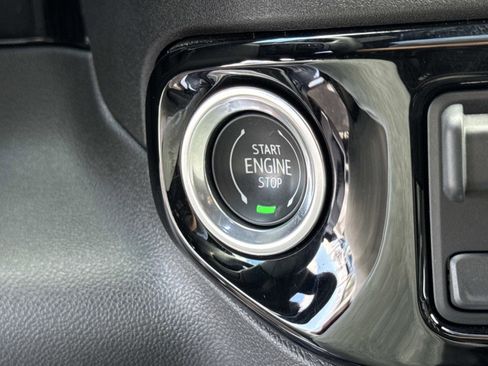 Used 2024 Chevrolet Silverado 2500 High Country w/ High Country Premium Package image 5