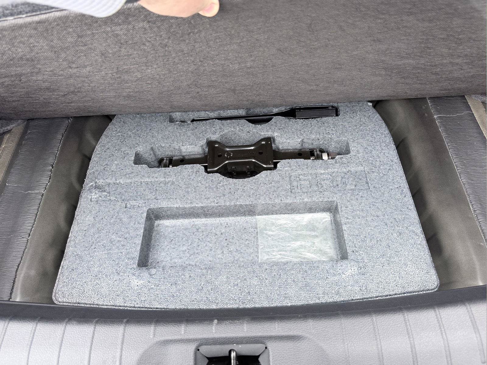 Used 2023 Nissan Altima 2.5 SV AWD/4WD image 24