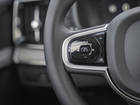 New 2026 Volvo XC90 B6 Ultra w/ Protection Package Premier image 29