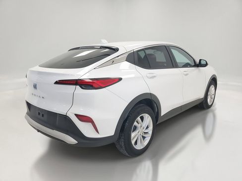 Used 2025 Buick Envista Preferred image 6