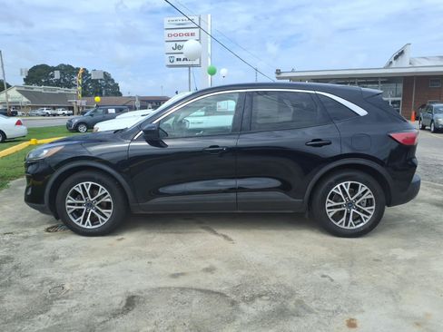 Used 2022 Ford Escape SEL FWD image 5