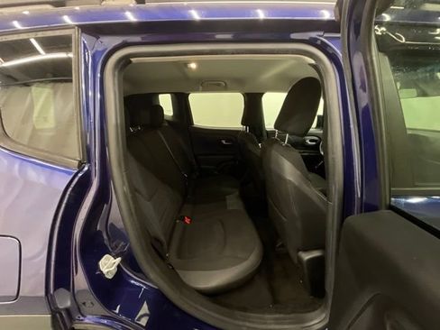 Used 2017 Jeep Renegade Altitude AWD/4WD image 25