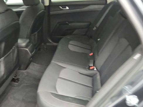 Used 2022 Kia K5 LXS image 19