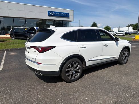 Used 2022 Acura MDX w/ Technology Package AWD/4WD image 3