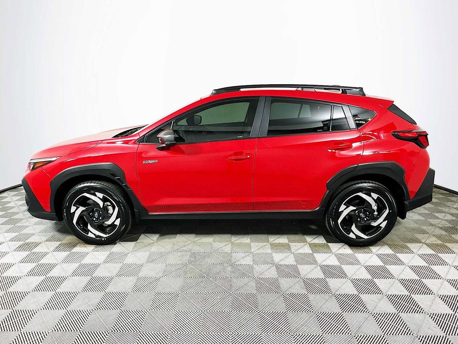 Used 2026 Subaru Crosstrek 2.5i Limited w/ Crosstrek Mirror Package AWD/4WD image 4