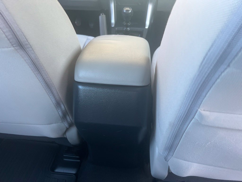 Used 2016 Subaru Forester 2.5i AWD/4WD image 18