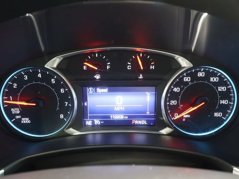 Used 2019 Chevrolet Equinox LT FWD image 8