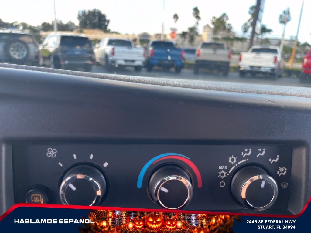 Used 2025 GMC Savana 2500 w/ Driver Convenience Package RWD image 17