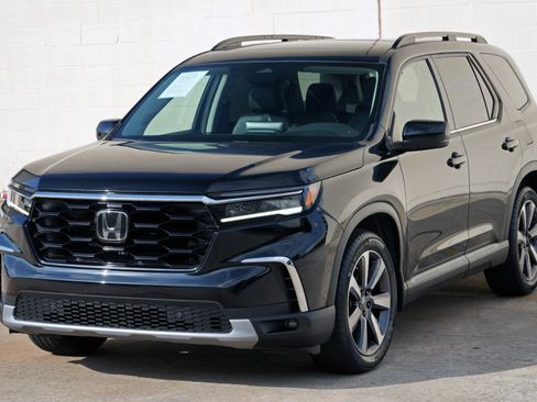Used 2023 Honda Pilot Touring image 49
