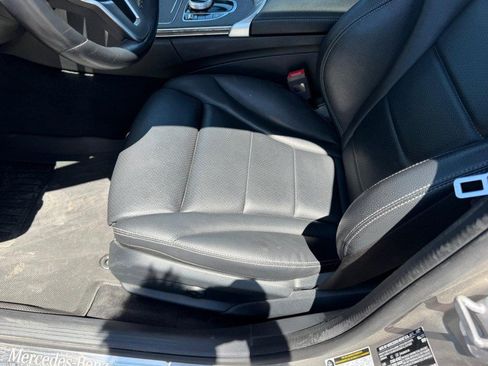 Used 2020 Mercedes-Benz C 300 4MATIC Sedan image 24