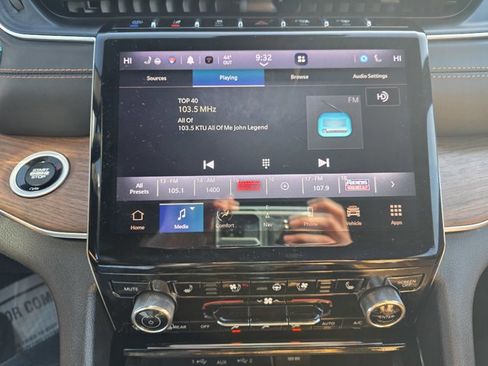 Certified 2022 Jeep Grand Cherokee Summit AWD/4WD image 7
