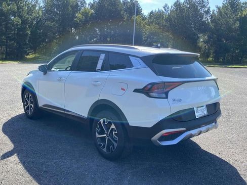 New 2025 Kia Sportage EX AWD/4WD image 4