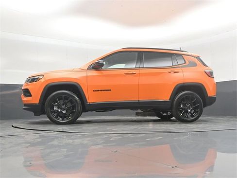 New 2026 Jeep Compass Latitude image 43
