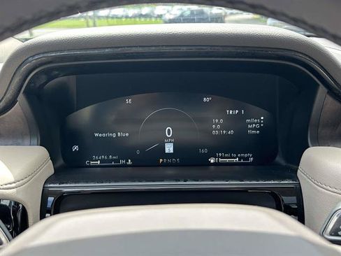 Used 2022 Lincoln Nautilus Reserve AWD/4WD image 17