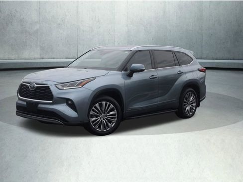 Used 2023 Toyota Highlander Platinum AWD/4WD image 23