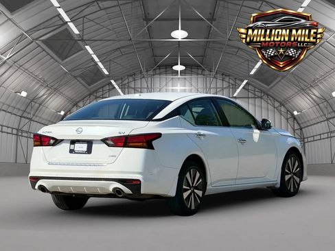 Used 2020 Nissan Altima 2.5 SV AWD/4WD image 9