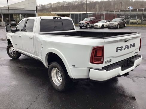 Used 2025 RAM 3500 Longhorn image 11